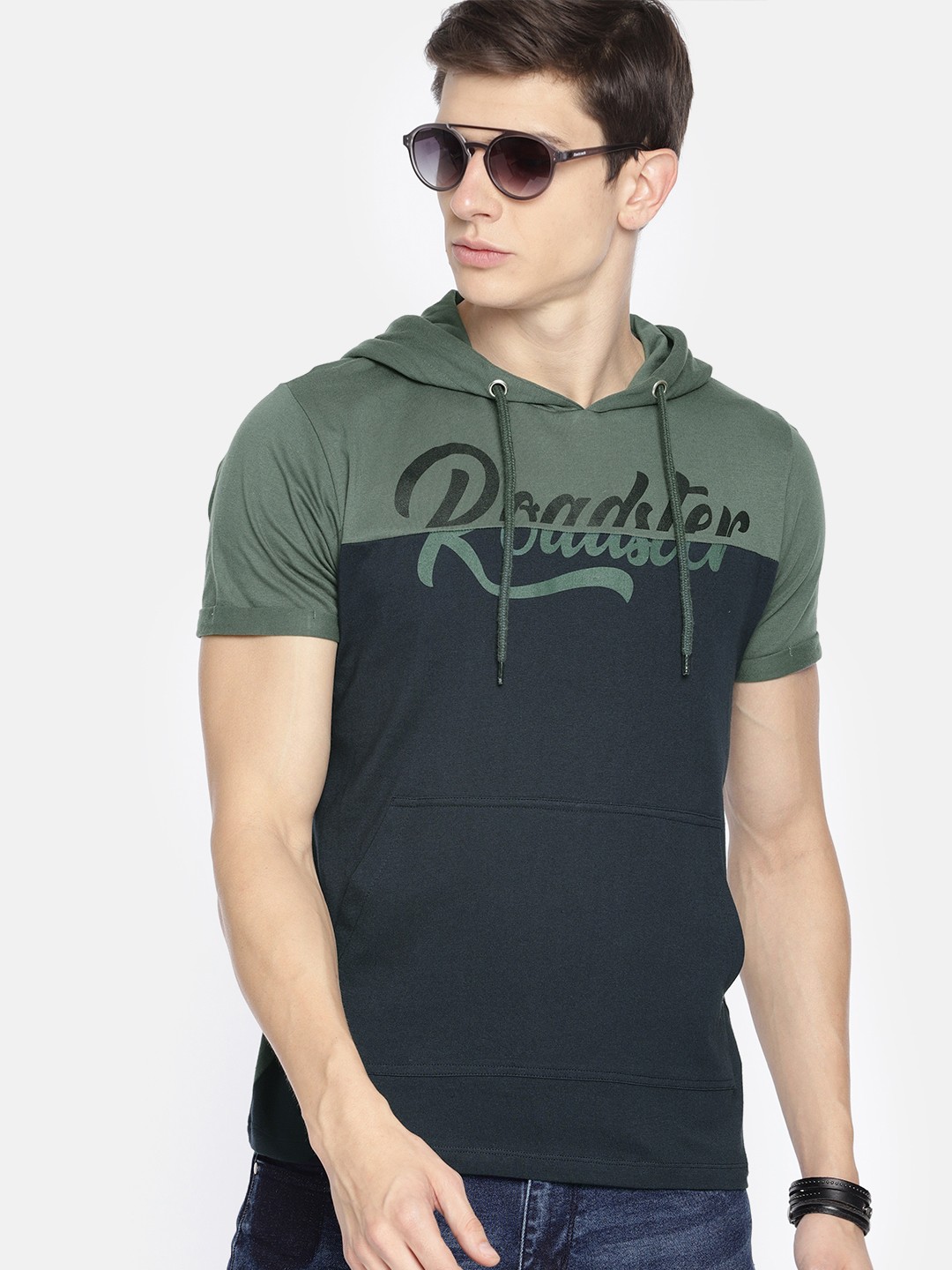 

The Roadster Lifestyle Co Men Navy Blue Green Colourblocked Hood Pure Cotton T-shirt