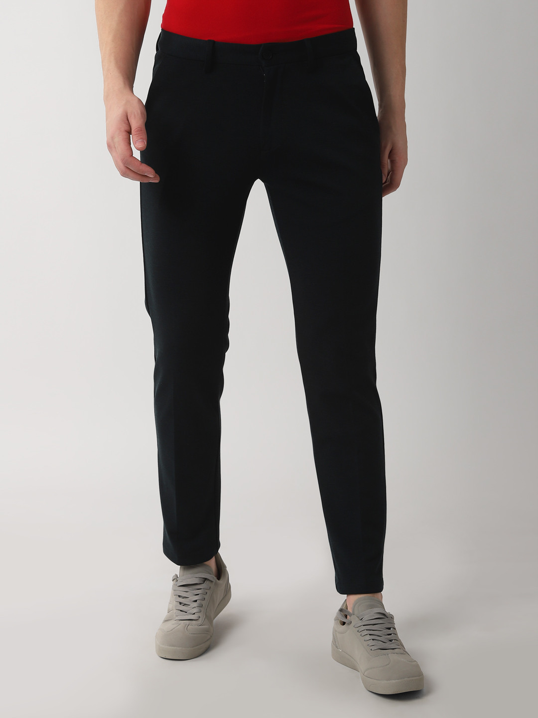 

Peter England Casuals Men Black Slim Fit Solid Regular Trousers