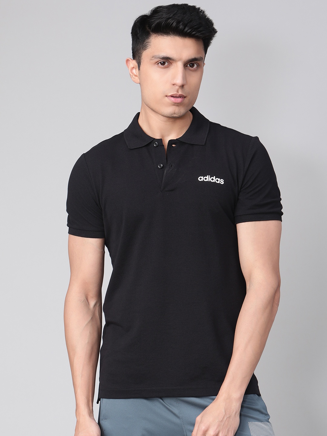 

ADIDAS Men Black Aess Solid Polo Collar T-shirt