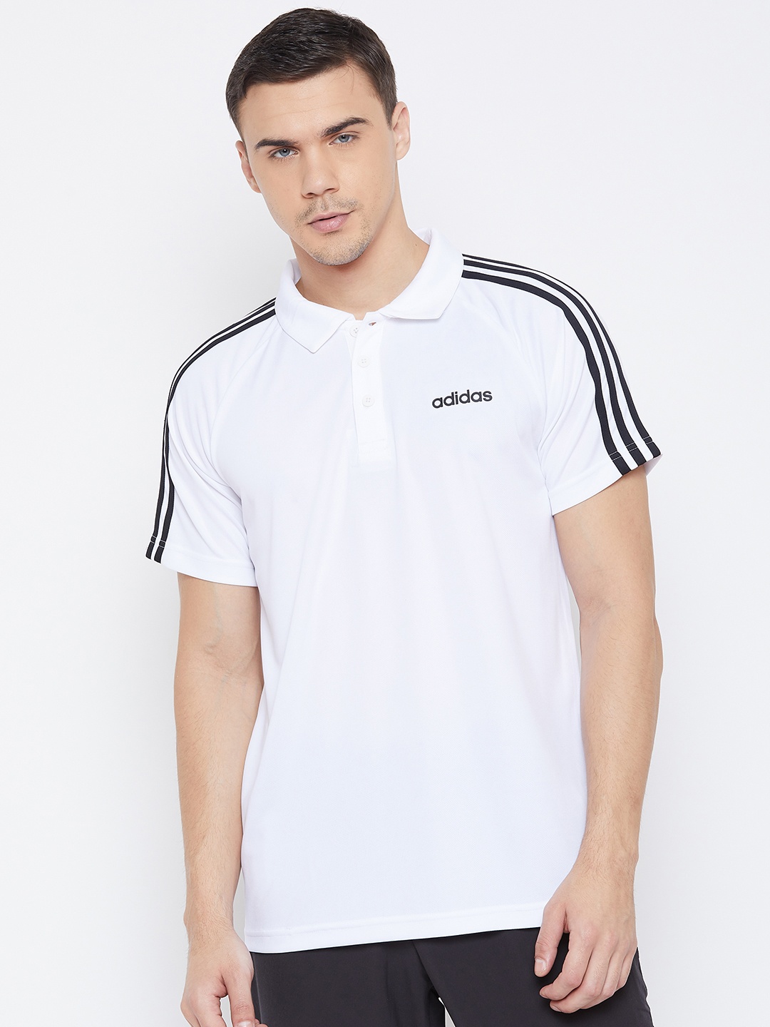 

ADIDAS Men White Solid Classics Polo Collar T-shirt