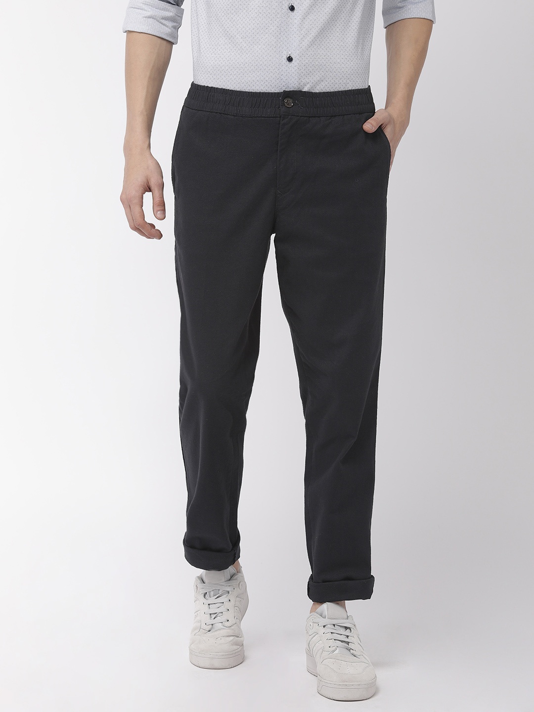 

Tommy Hilfiger Men Navy Blue Active Pant Slim Fit Solid Regular Trousers