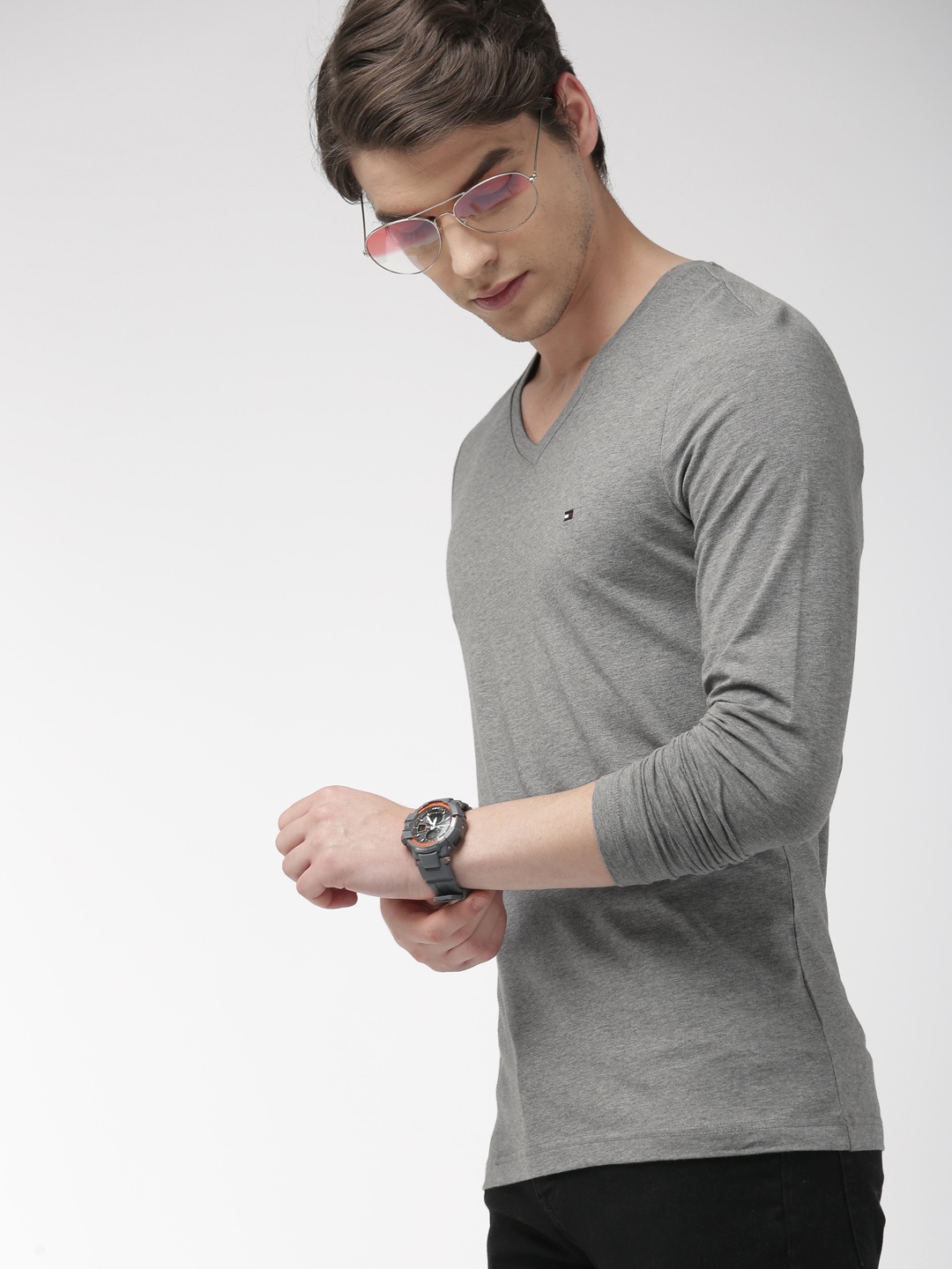 

Tommy Hilfiger Men Grey Solid V-Neck T-shirt