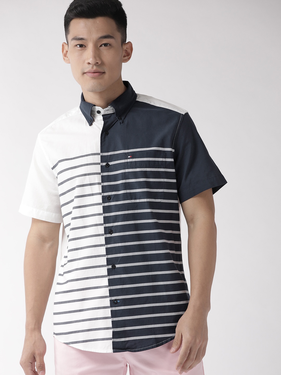 

Tommy Hilfiger Men Navy Blue & White Custom Fit Striped Casual Shirt