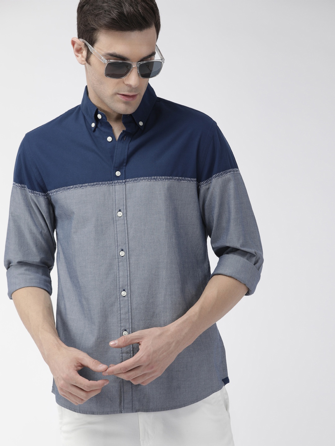 

Tommy Hilfiger Men Blue Colourblocked Regular Fit Casual Shirt