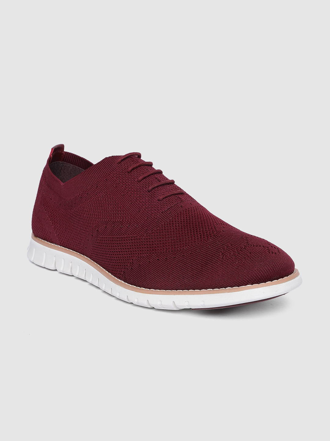 

Peter England Men Maroon Solid Casual Oxfords