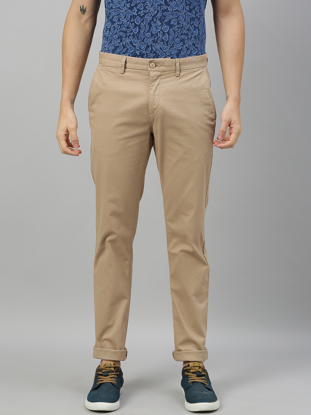 

U.S. Polo Assn. Men Khaki Denver Slim Fit Self Design Regular Trousers