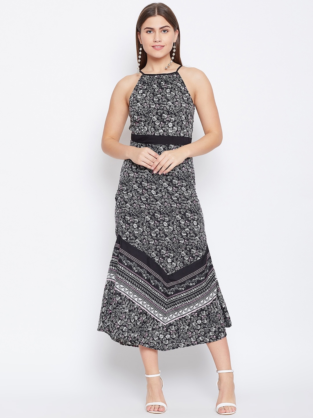 

DODO & MOA Women Black & Off-White Floral Print A-Line Dress