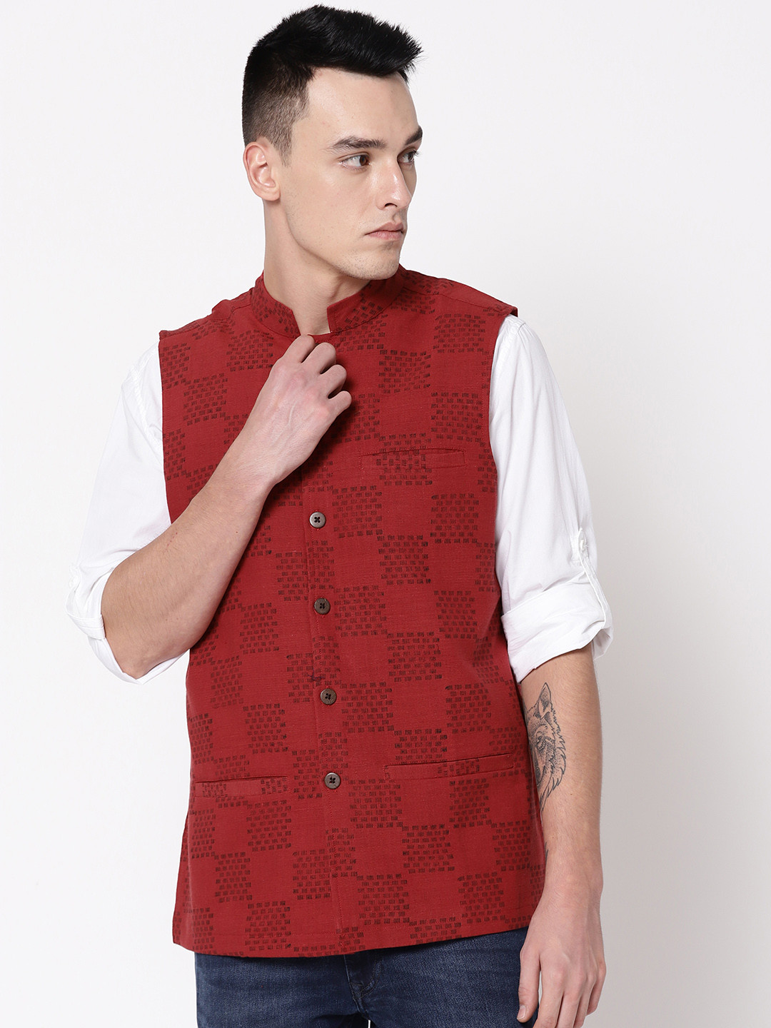 

Fabindia Men Red & Black Handblock Print Pure Cotton Nehru Jacket