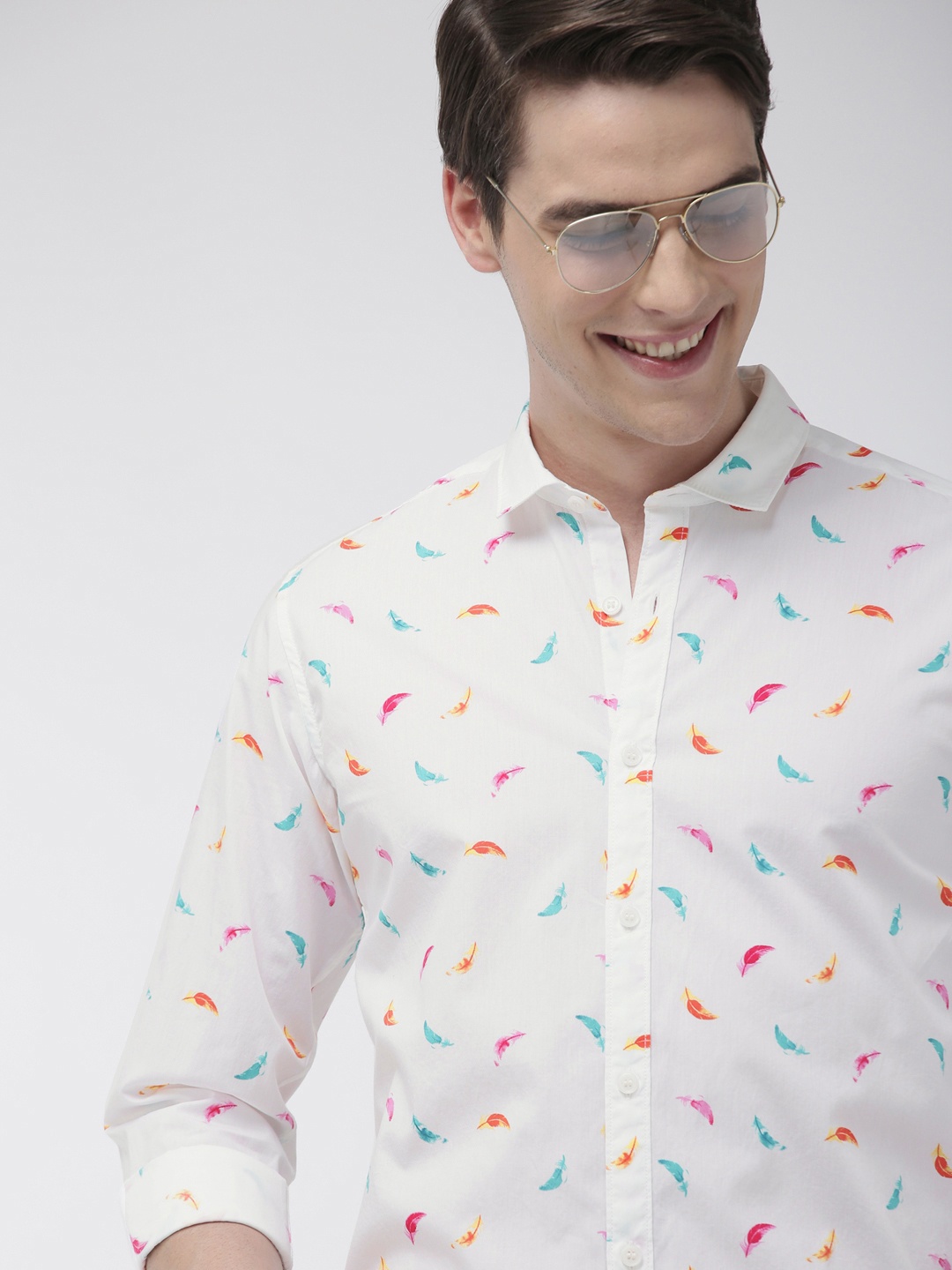 

Mast & Harbour Men White & Pink Regular Fit Printed Casual Sustainable Shirt