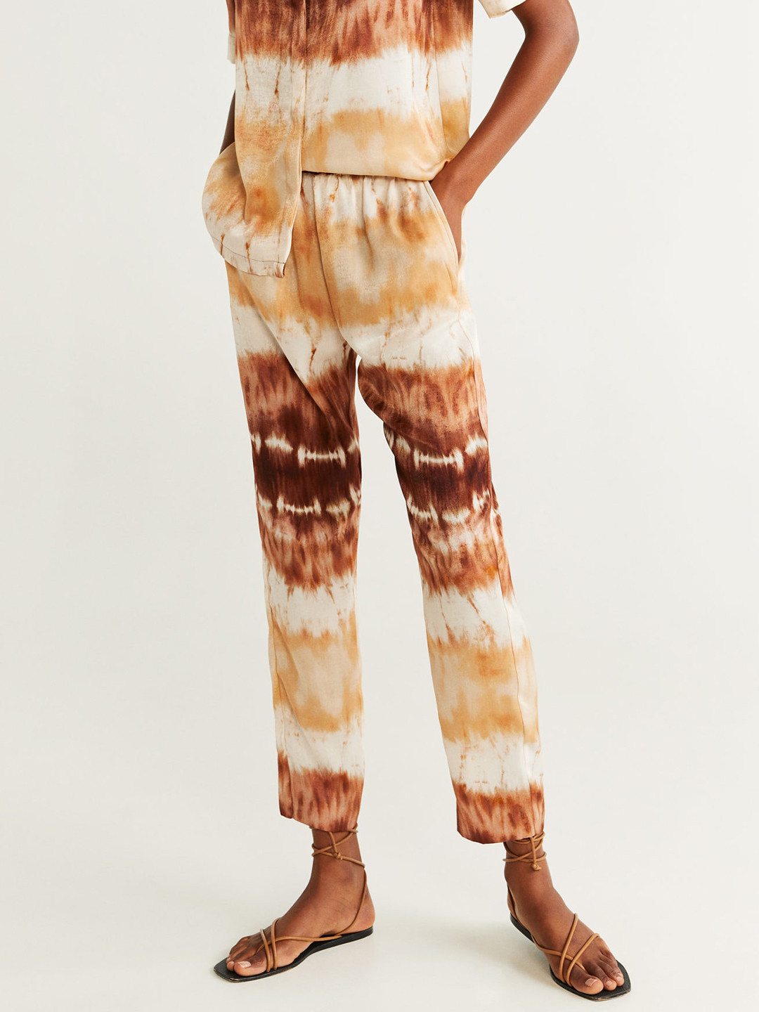 

MANGO Women Beige & Coffee Brown Regular Fit Tie & Dyed Regular Trousers