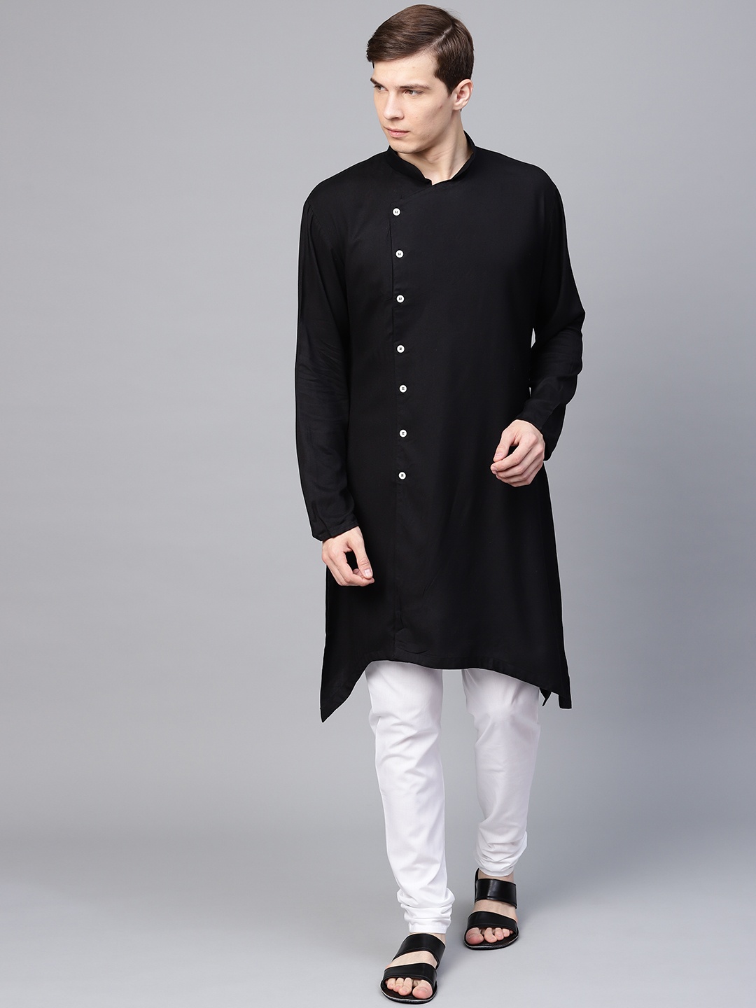 

SOJANYA Men Black & White Solid Kurta with Churidar