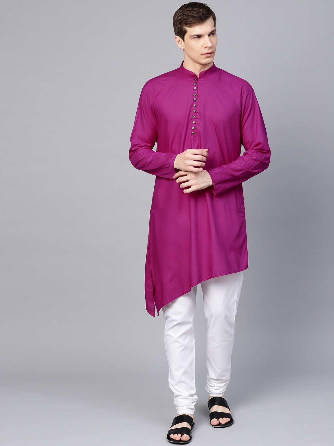 

SOJANYA Men Magenta & White Solid Kurta with Churidar