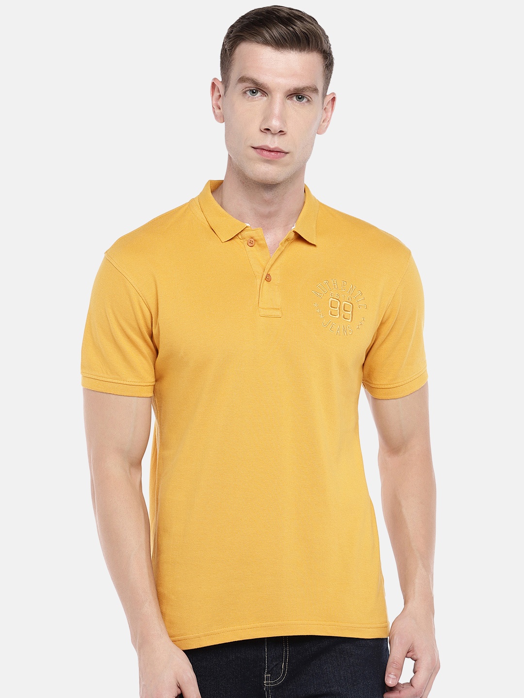 

Globus Men Yellow Solid Polo Collar T-shirt