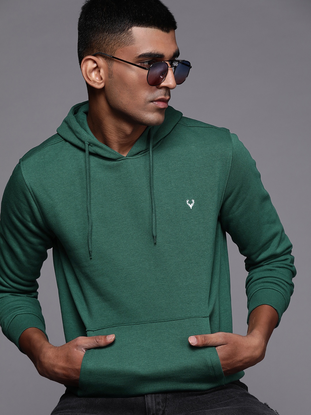 

Allen Solly Men Green Hooded Sweatshirt
