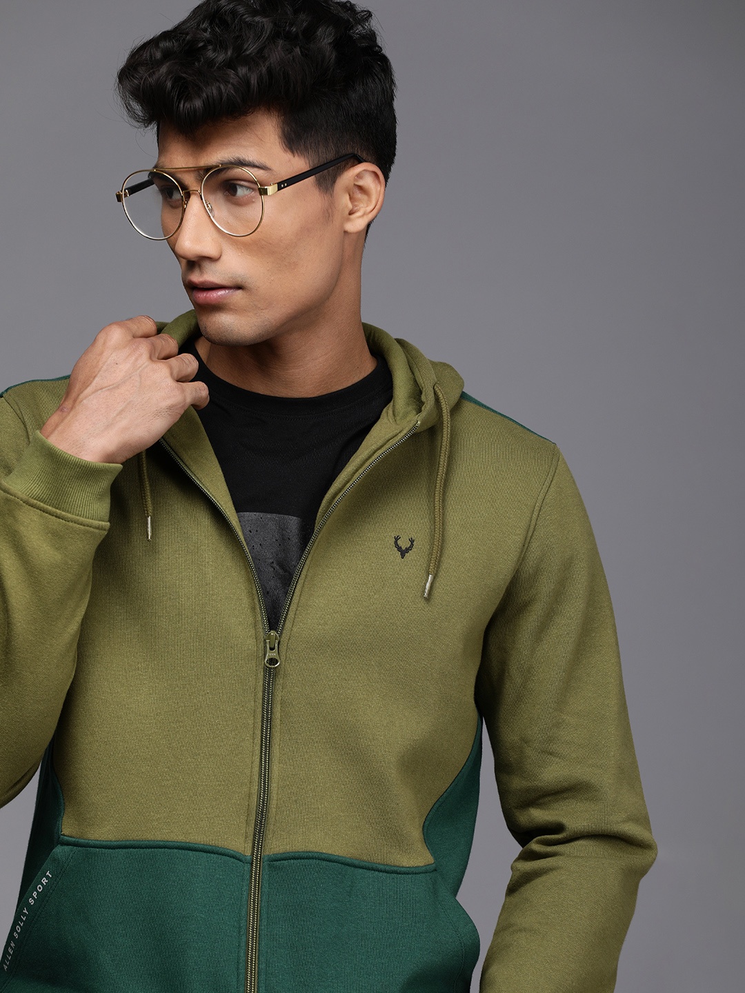 

Allen Solly Sport Men Green Colourblocked Hooded Sweatshirt