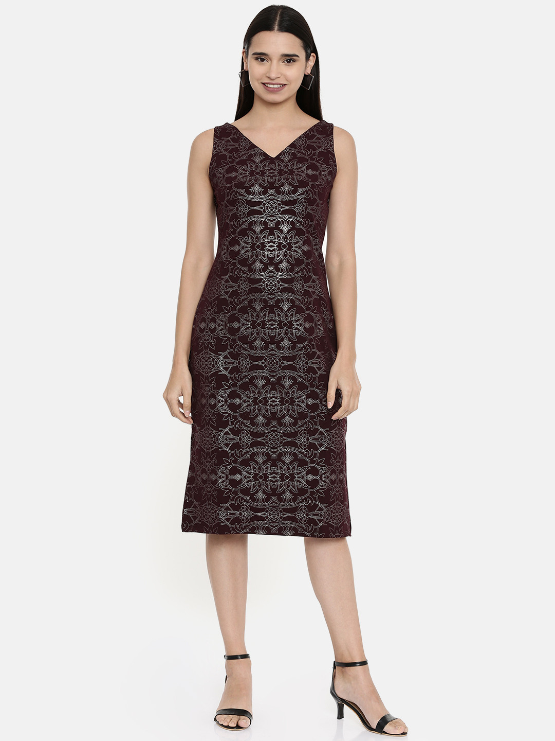 

AND Women Printed Burgundy & Silver-Toned Sheath Dress