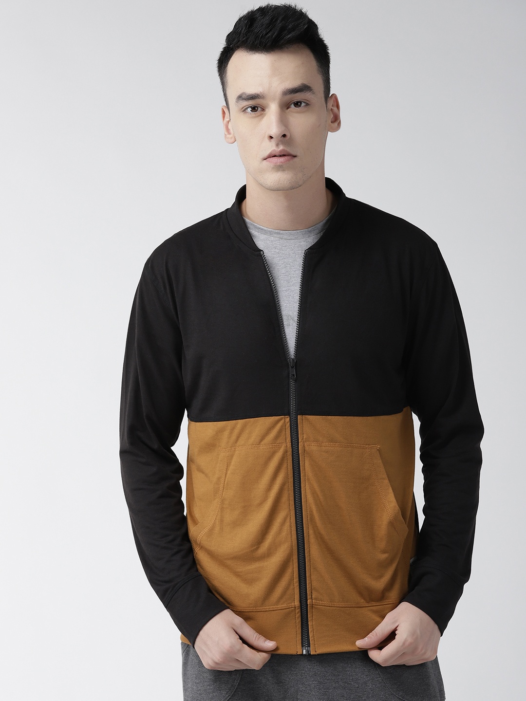 

Hubberholme Men Black & Mustard Brown Colourblocked Sweatshirt