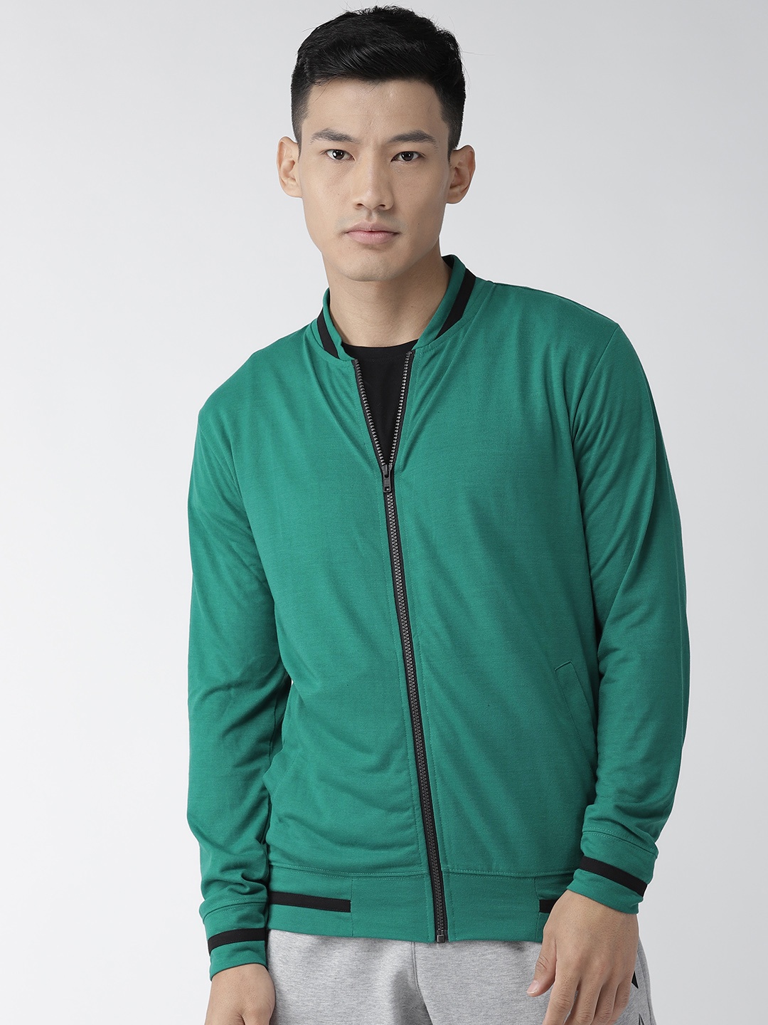 

Hubberholme Men Green Solid Sweatshirt