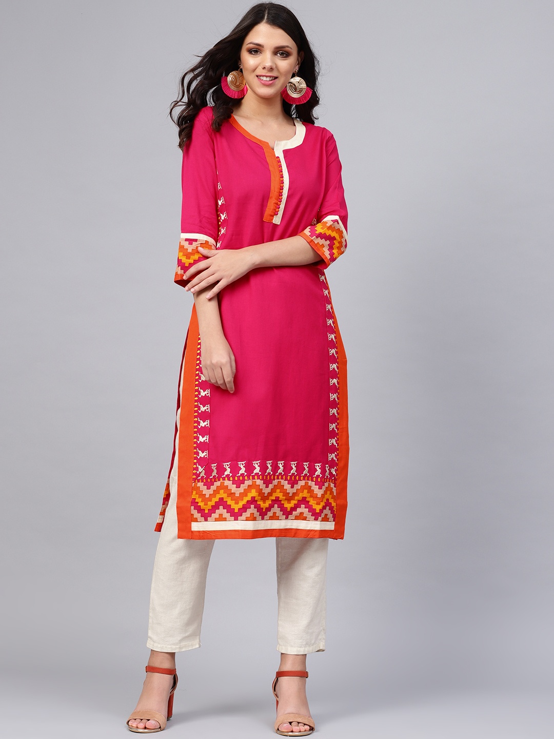 

Divena Women Pink Embroidered Straight Kurta