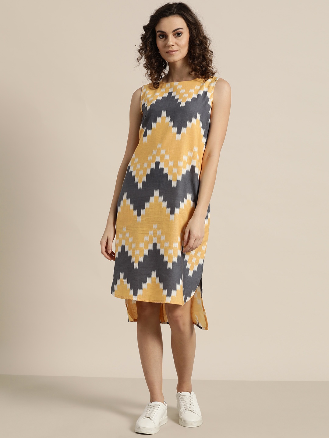 

Sangria Women Yellow & Charcoal Grey High-Low Ikat Woven Design Shift Dress