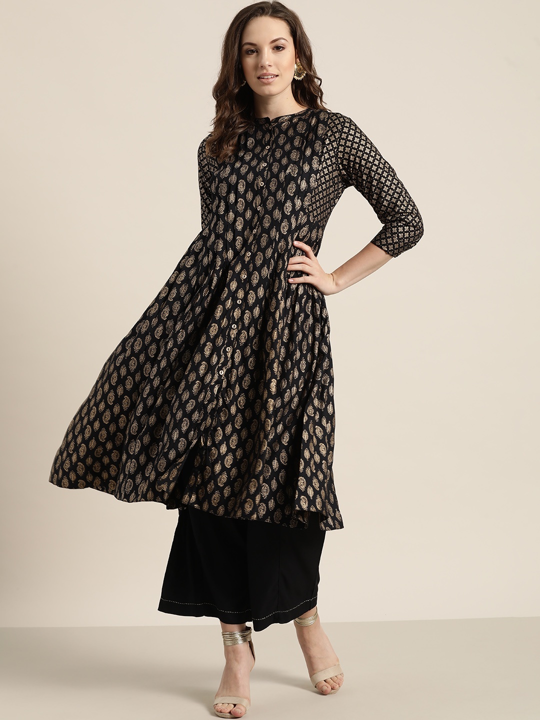 

Sangria Women Black & Golden Printed Kurta with Palazzos