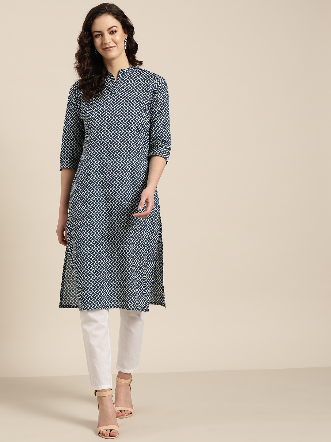 

Sangria Women Off-White & Navy Blue Printed Straight Kurta