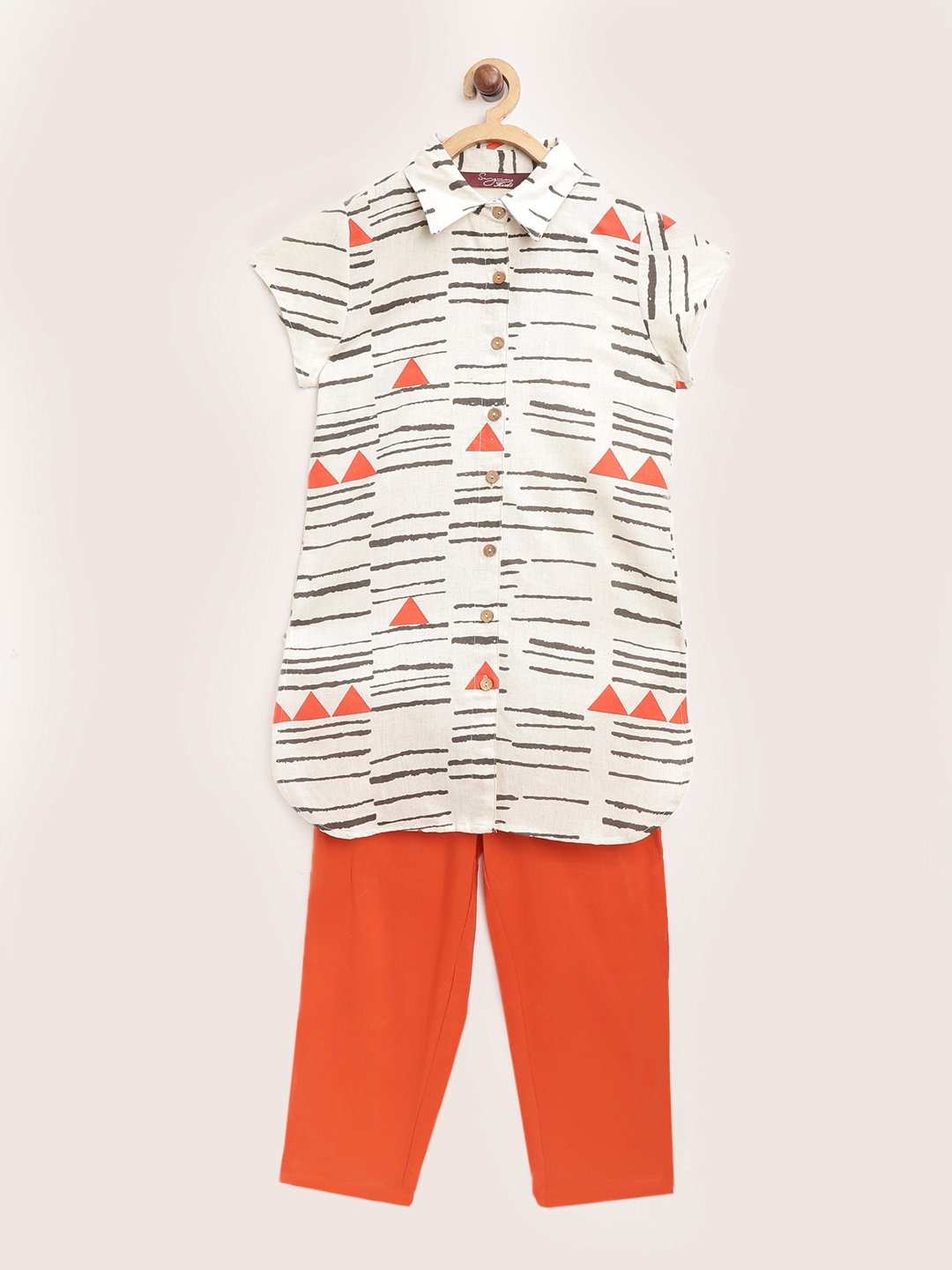 

Sangria Girls Off-White & Orange Printed Kurta with Trousers