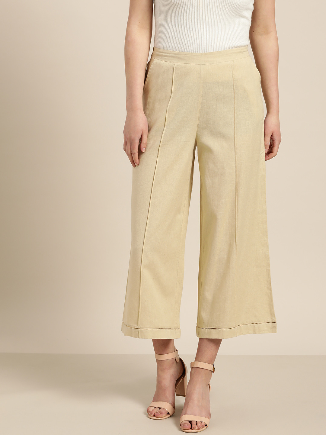 

Sangria Women Beige Solid Straight Cropped Palazzos