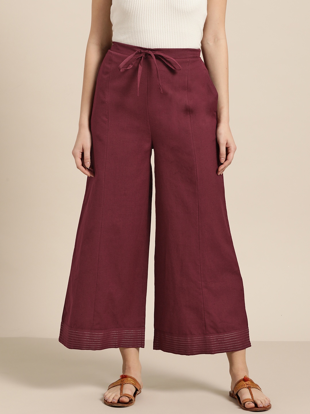 

Sangria Women Maroon Solid Wide Leg Cropped Palazzos