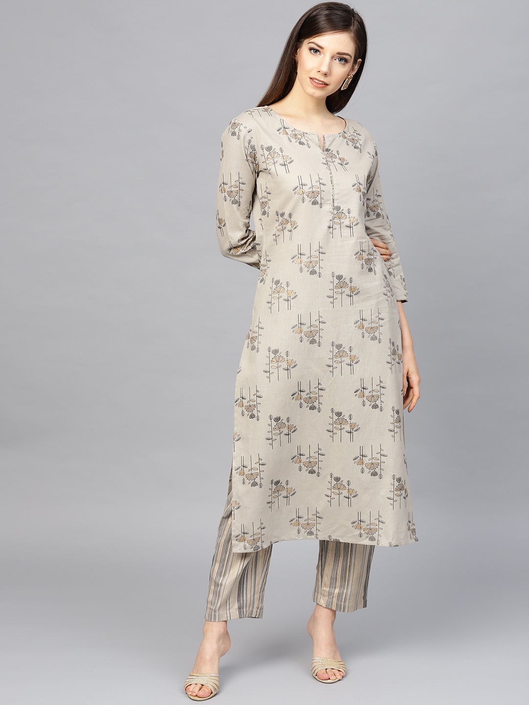 

Yufta Women Grey & Golden Printed Kurta with Palazzos