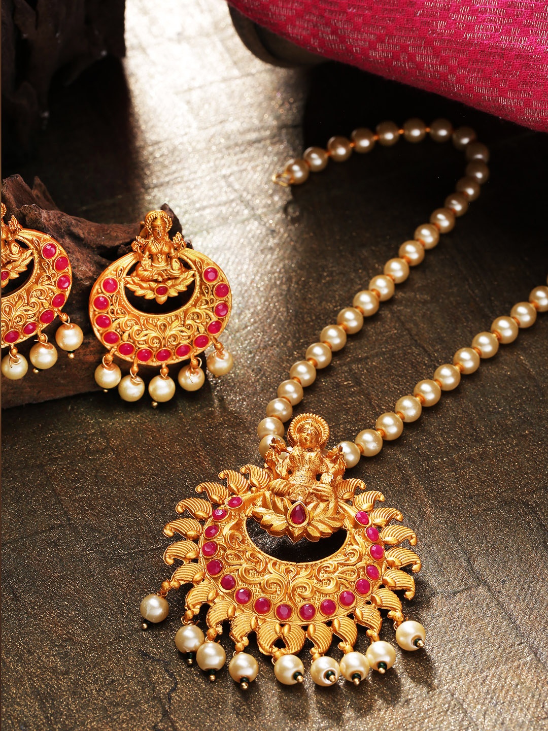 

Priyaasi Magenta Gold-Plated Goddess Laxmi Stone-Studded Handcrafted Jewellery Set