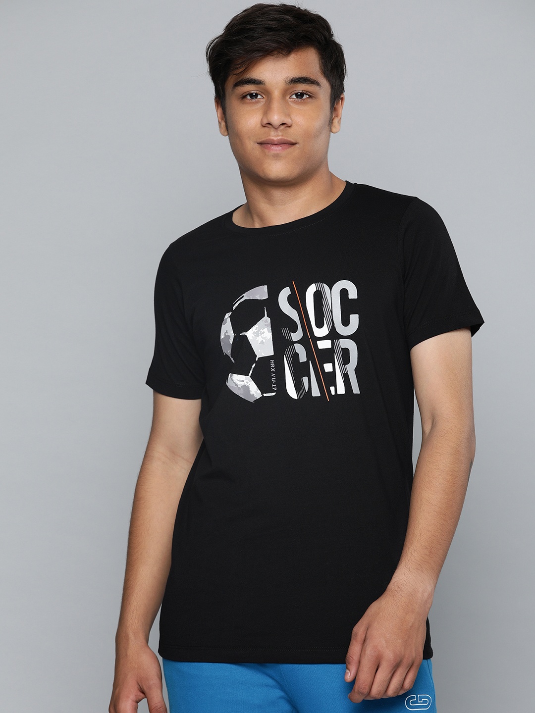 

HRX by Hrithik Roshan Boys Black Printed Football Pure Cotton T-shirt