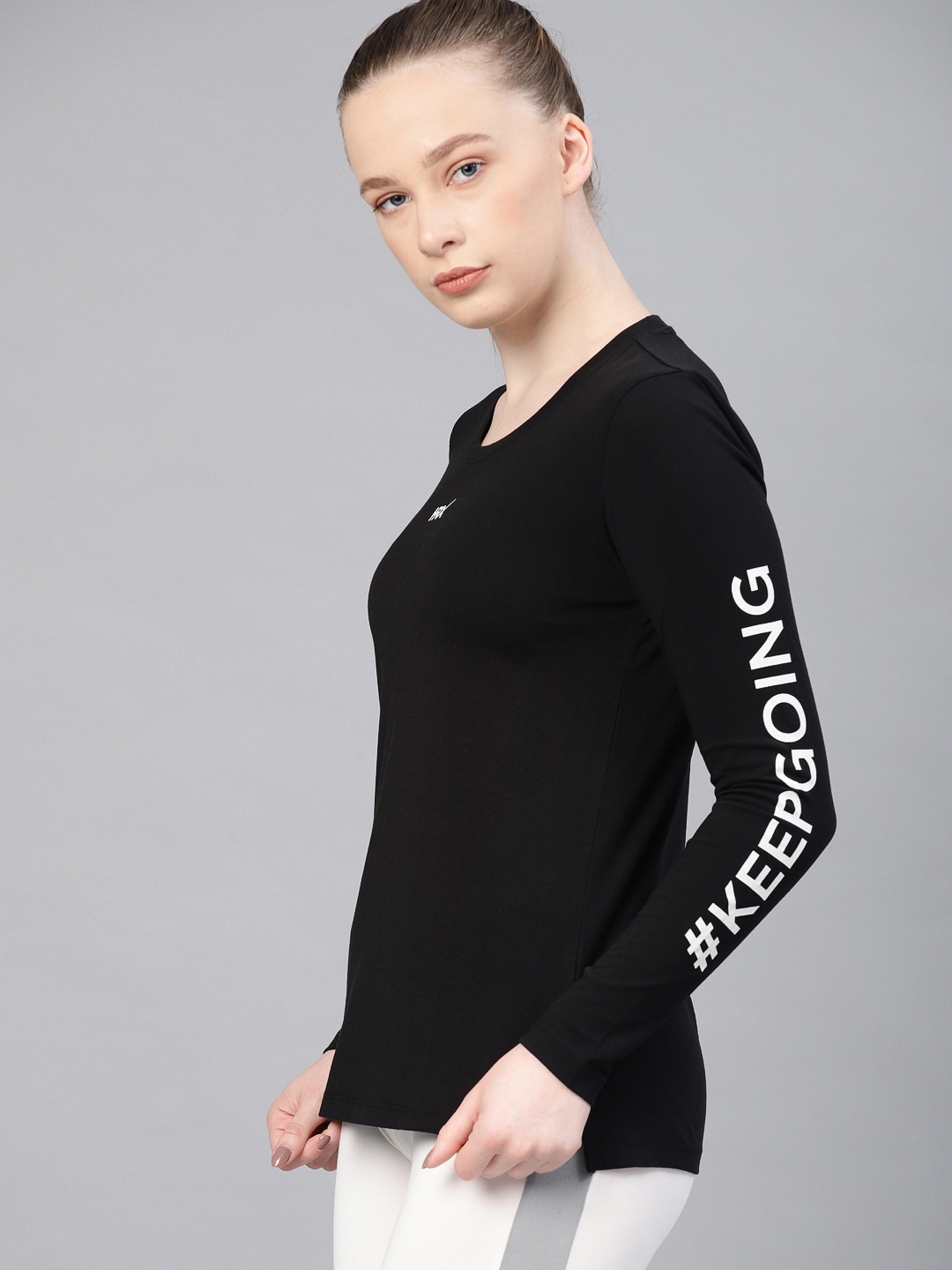 

HRX by Hrithik Roshan Women Black Solid Round Neck T-shirt