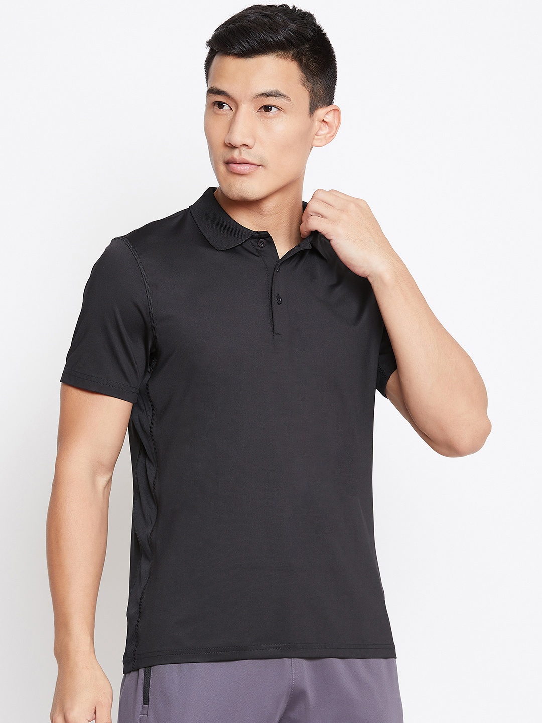 

Reebok Men Black Workout Solid Polo Collar Training T-shirt