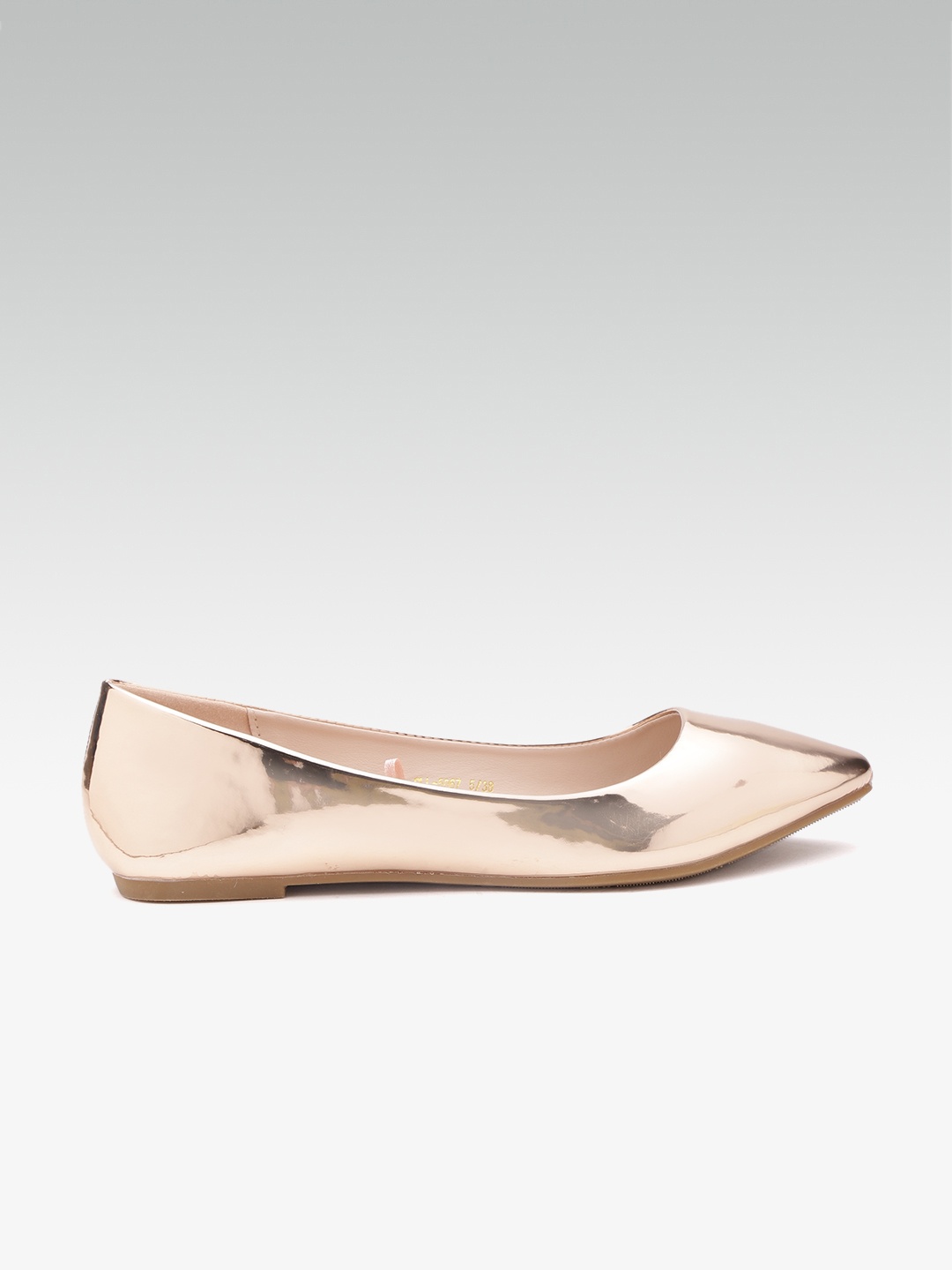 

Carlton London Women Rose Gold-Toned Solid Ballerinas