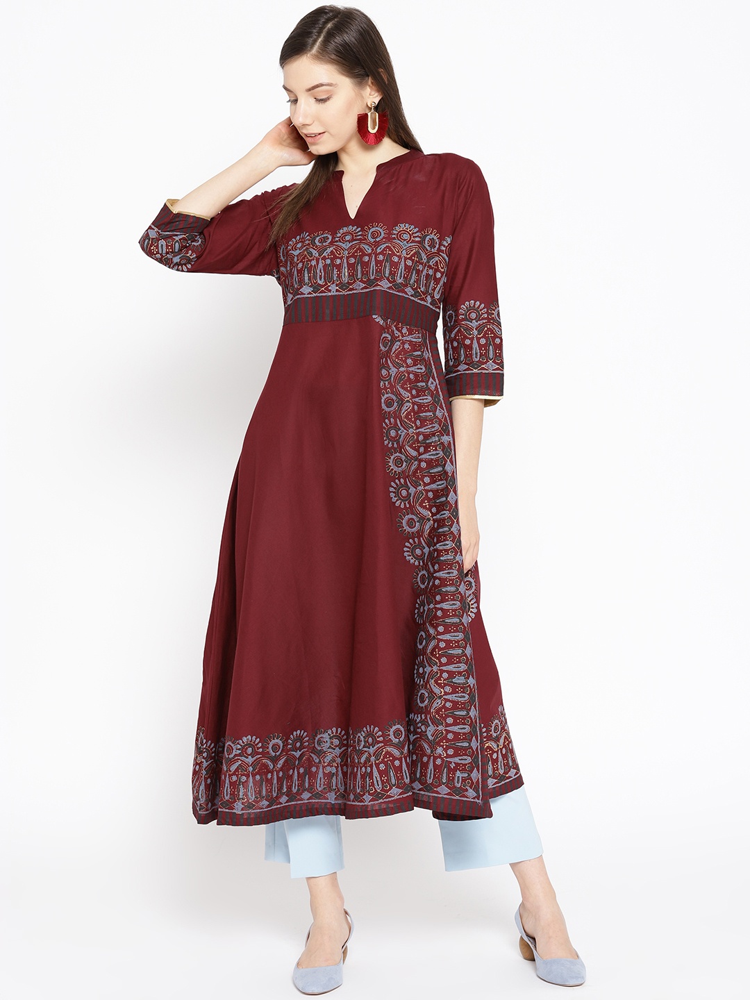 

Varkha Fashion Women Maroon & Grey Printed A-Line Kurta