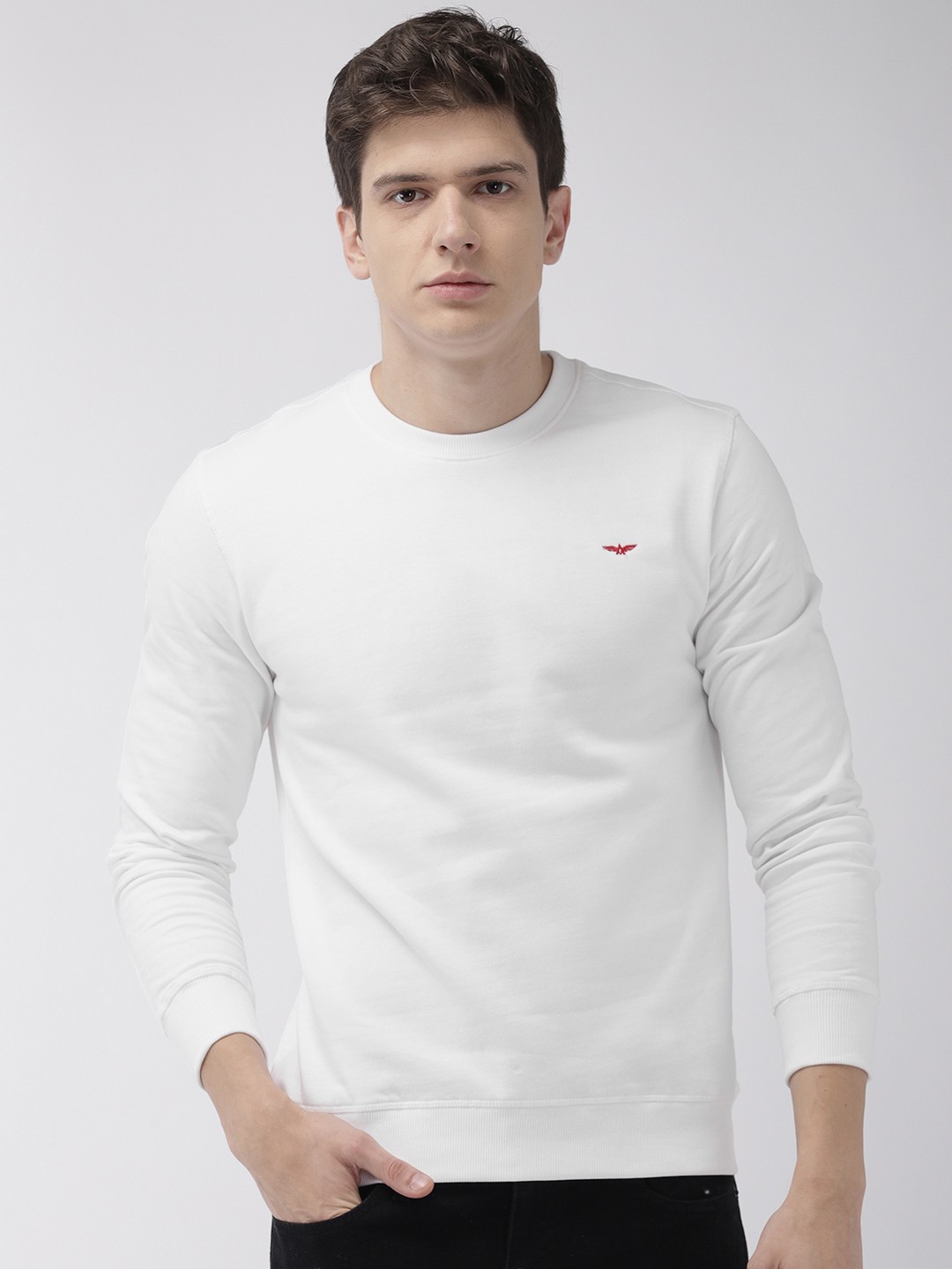 

Park Avenue Men White Solid Sweatshirt