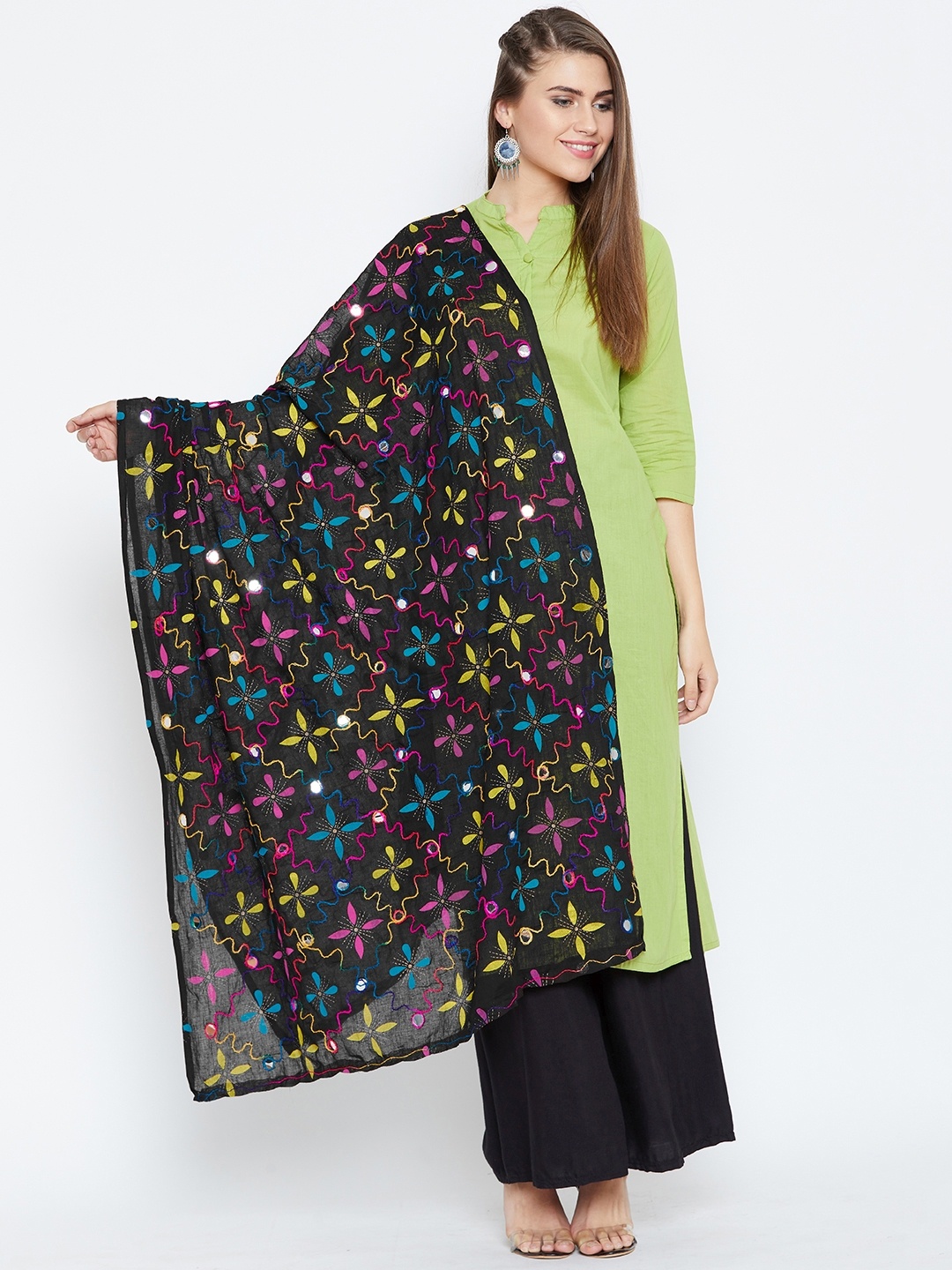 

Vastraa Fusion Black & Pink Printed Pure Cotton Dupatta