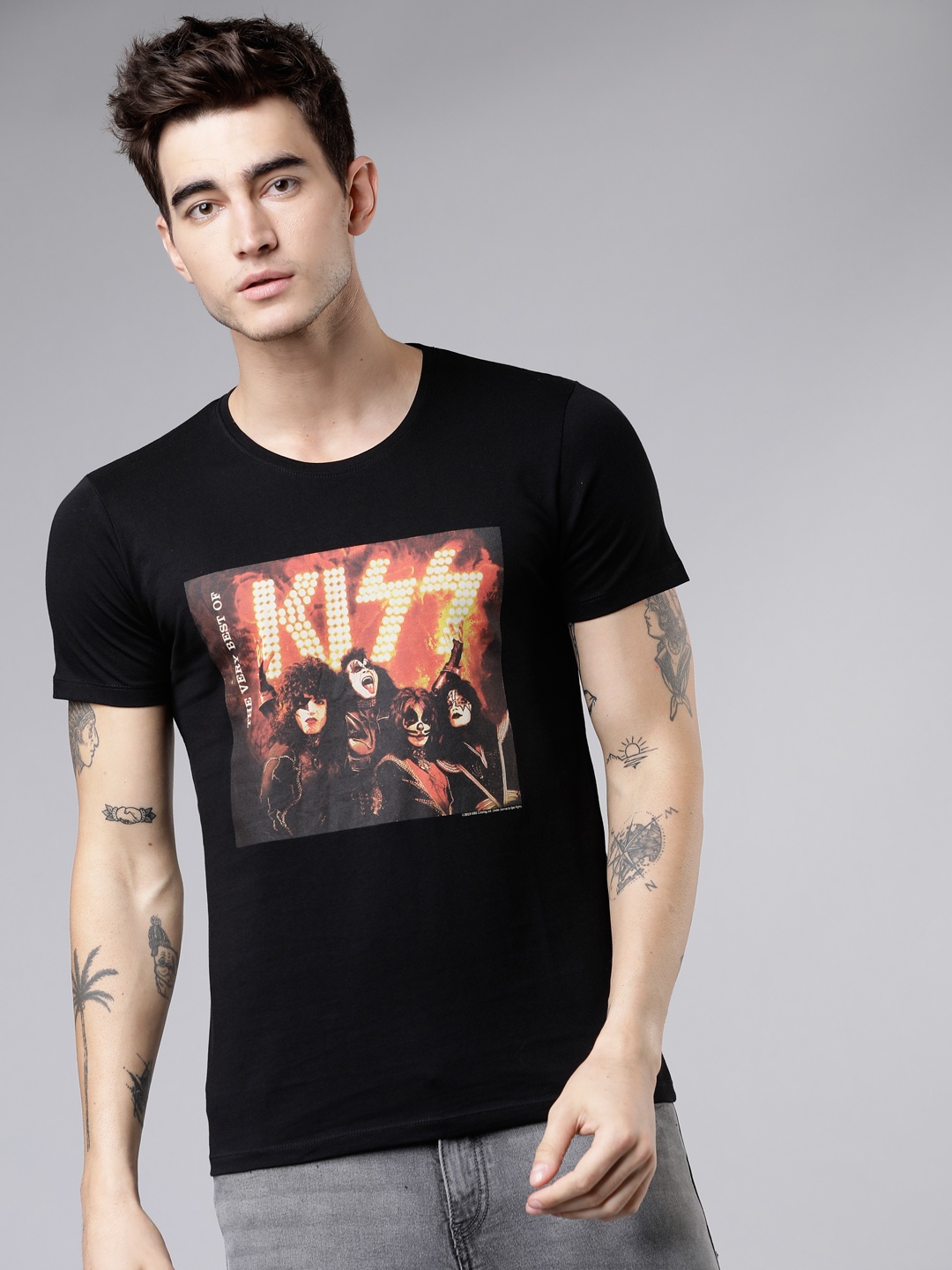 

LOCOMOTIVE Men Black Printed Round Neck T-shirt