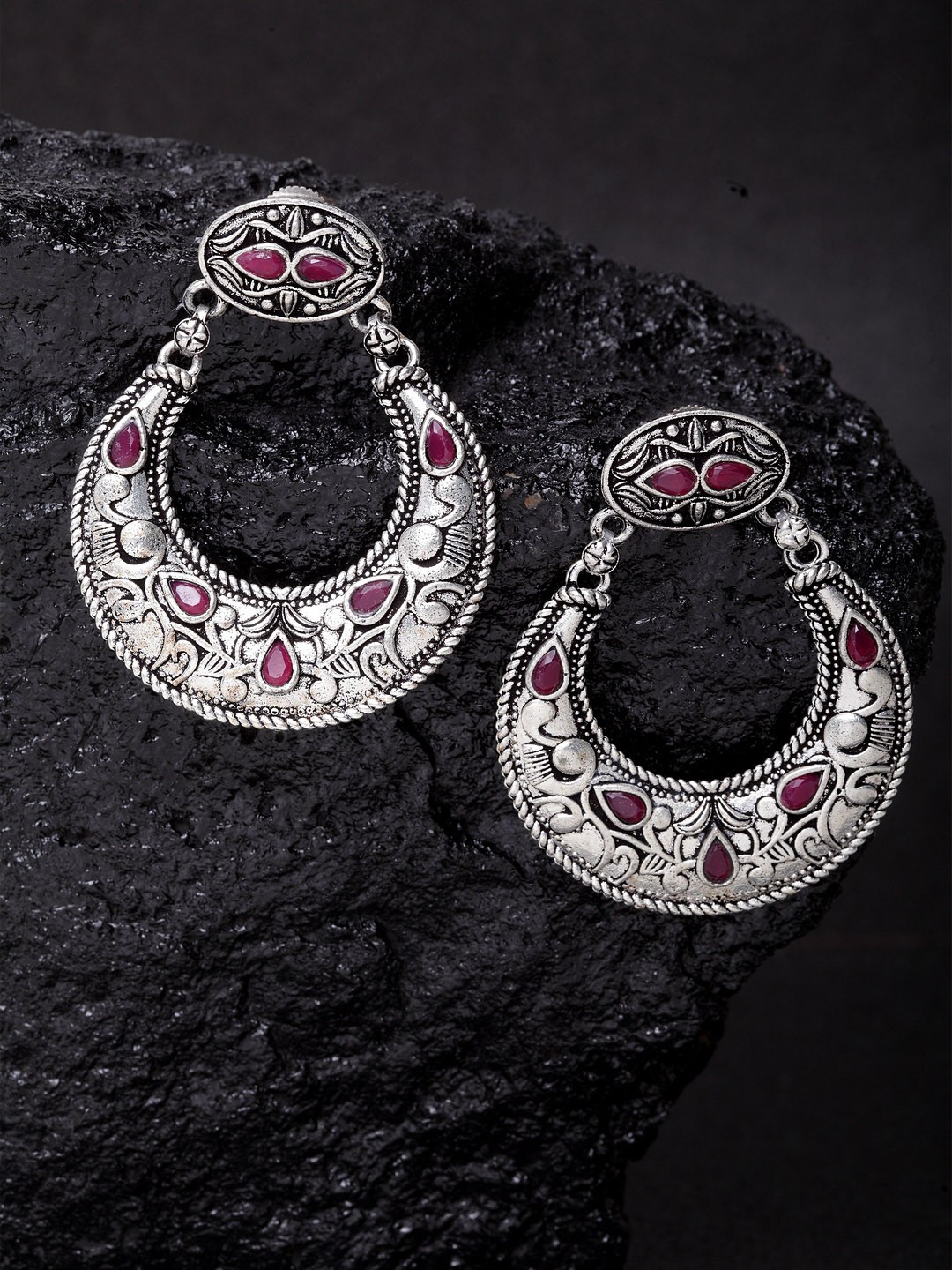 

PANASH Silver-Plated & Maroon Oxidized Classic Chandbalis
