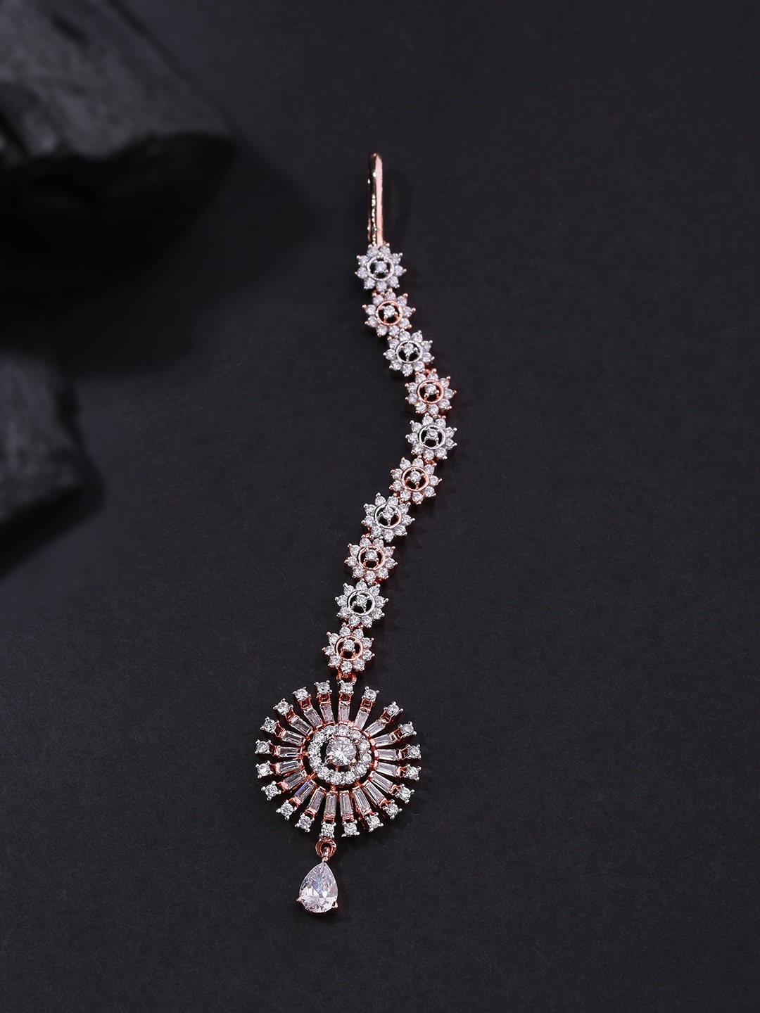 

Priyaasi Rose Gold-Plated AD-Studded Circular Handcrafted Maang Tika