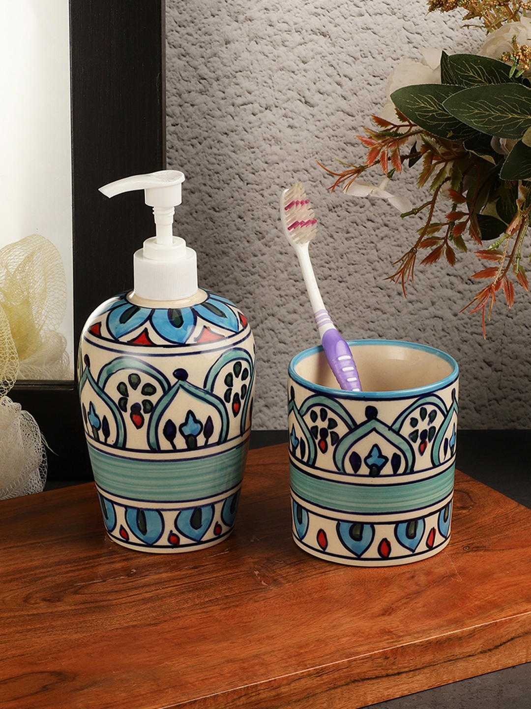 

VarEesha Set of 2 Off-White & Blue Printed Ceramic Bath Accessories