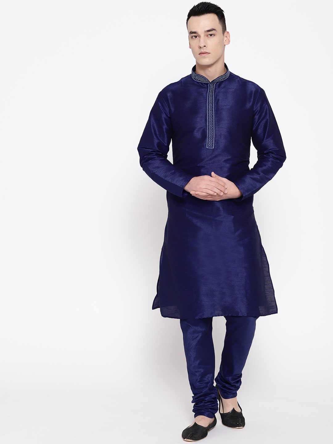 

SG LEMAN Men Navy Blue Solid Kurta with Churidar