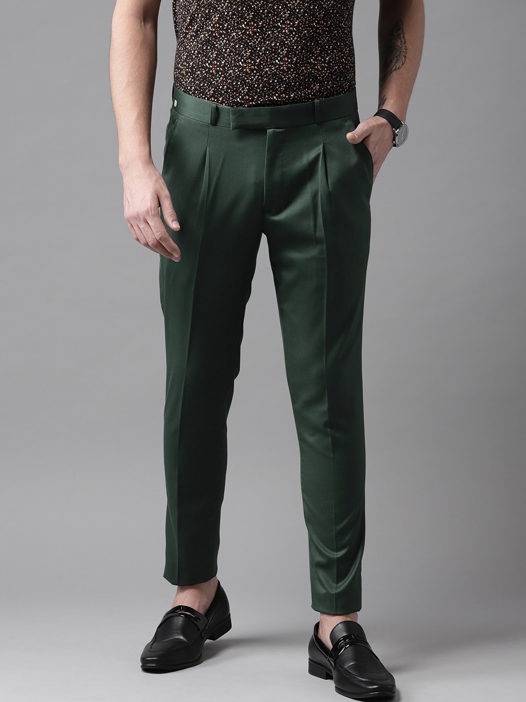 

DENNISON Men Green Smart Tapered Fit Trousers