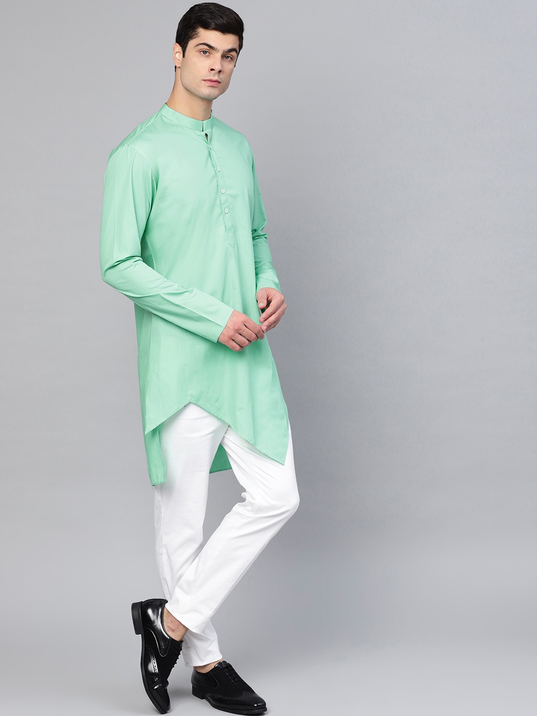 

See Designs Men Sea Green Solid Straight Kurta