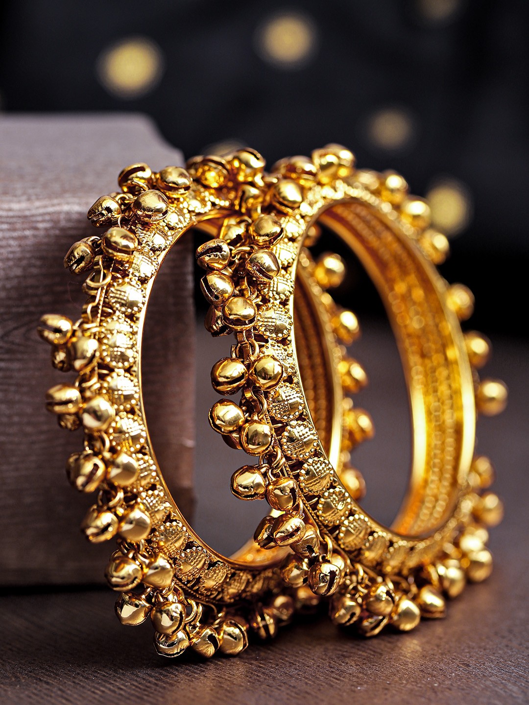 

Priyaasi Set Of 2 Gold-Plated Handcrafted Textured Gunghroo Bangles