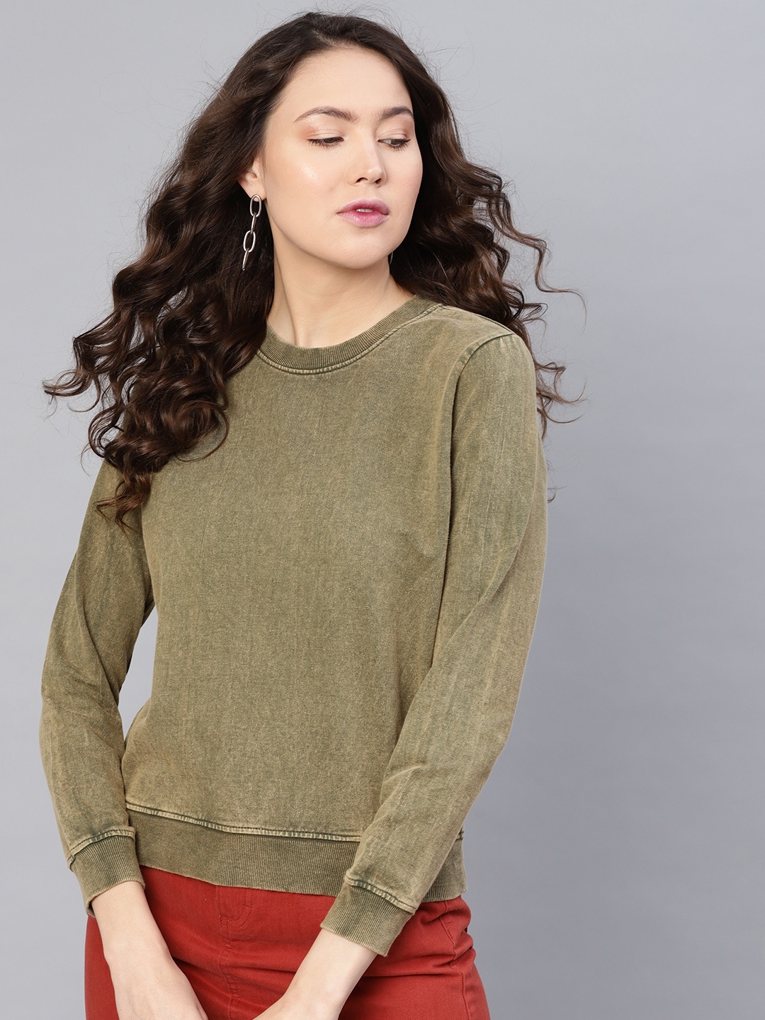 

SASSAFRAS Women Olive Green Washed Sweatshirt