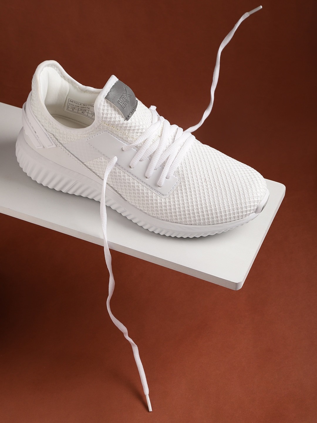 

HRX by Hrithik Roshan Men White Light Weight Athleisure Sneakers