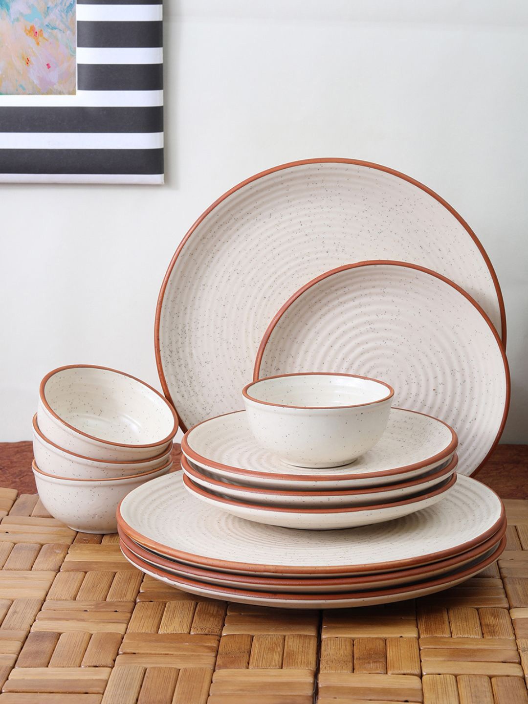 

VarEesha Set of 12 White Matt Brown Border Ceramic Dinner Plates & Bowls