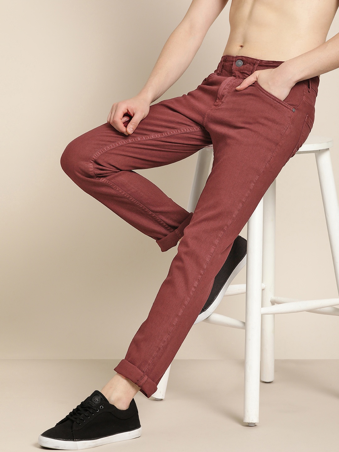 

Moda Rapido Men Maroon Slim Fit Mid-Rise Clean Look Stretchable Jeans